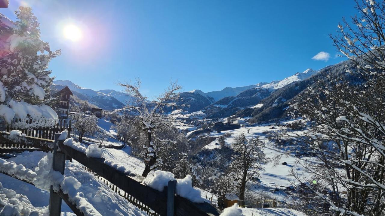 Chesa Prema Bed & Breakfast - Restaurant Disentis Exterior foto