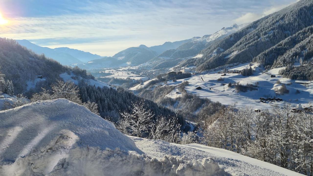 Chesa Prema Bed & Breakfast - Restaurant Disentis Exterior foto