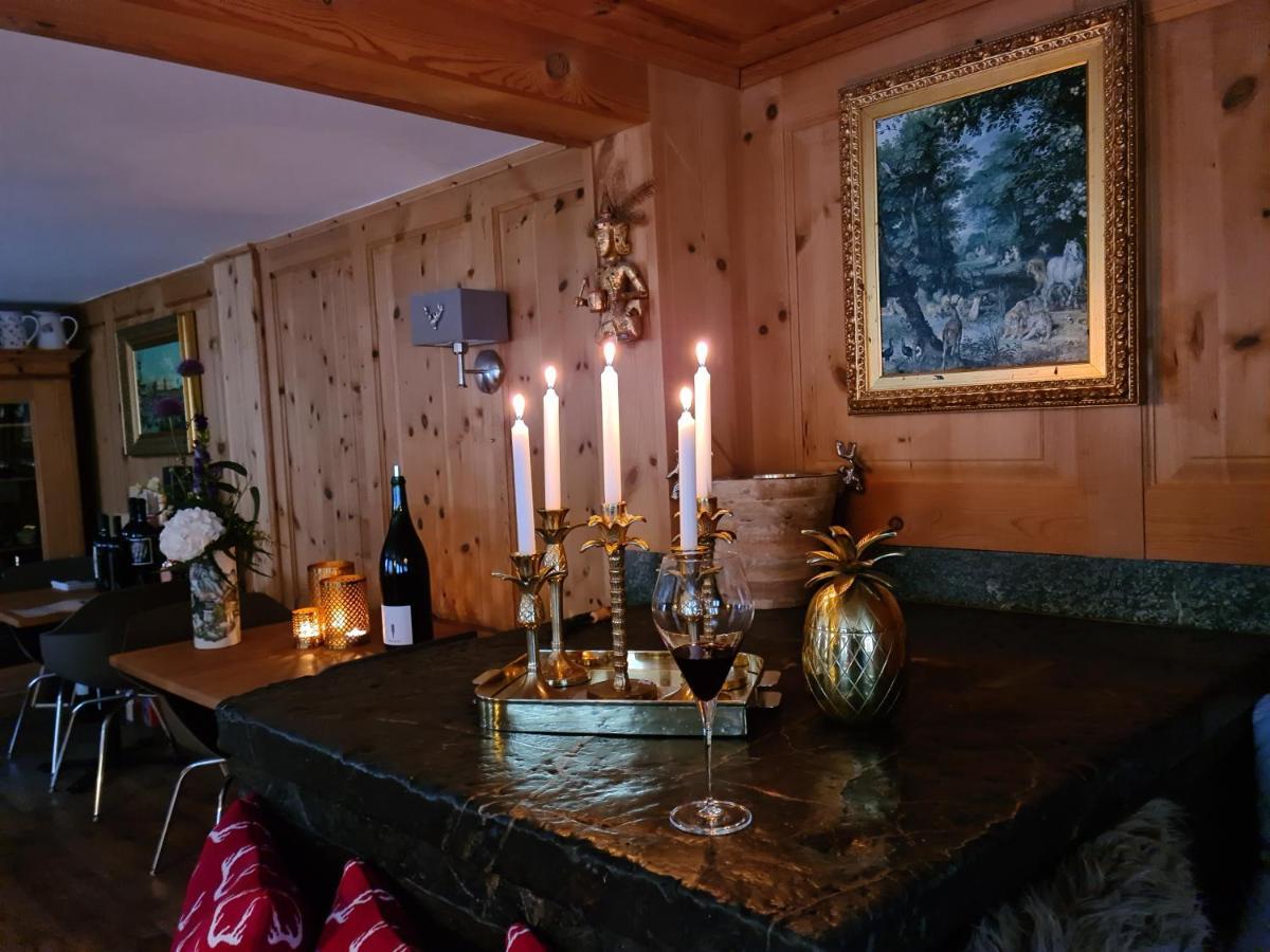 Chesa Prema Bed & Breakfast - Restaurant Disentis Exterior foto