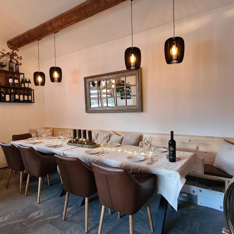 Chesa Prema Bed & Breakfast - Restaurant Disentis Exterior foto
