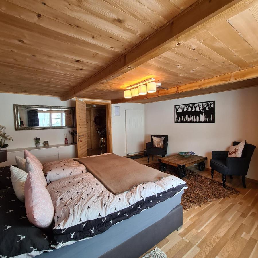 Chesa Prema Bed & Breakfast - Restaurant Disentis Exterior foto