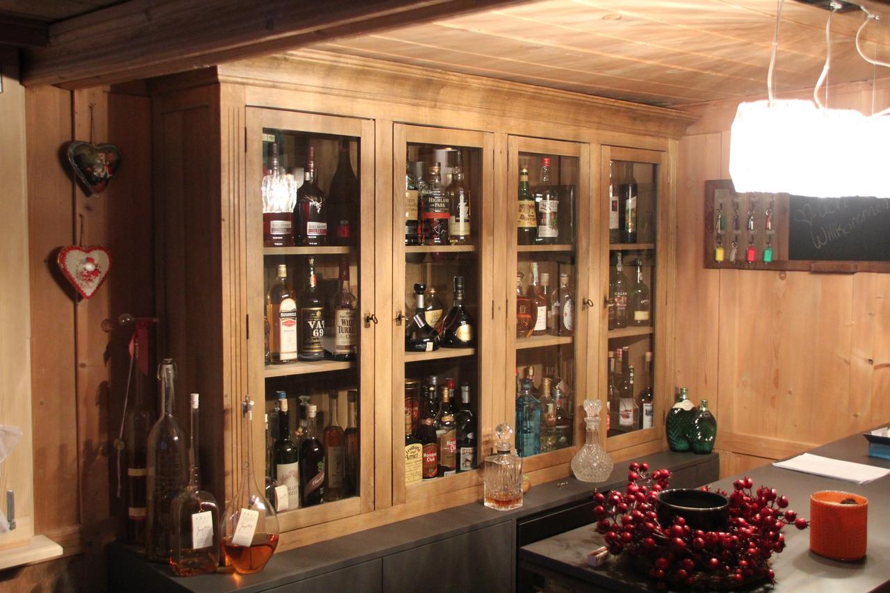 Chesa Prema Bed & Breakfast - Restaurant Disentis Exterior foto